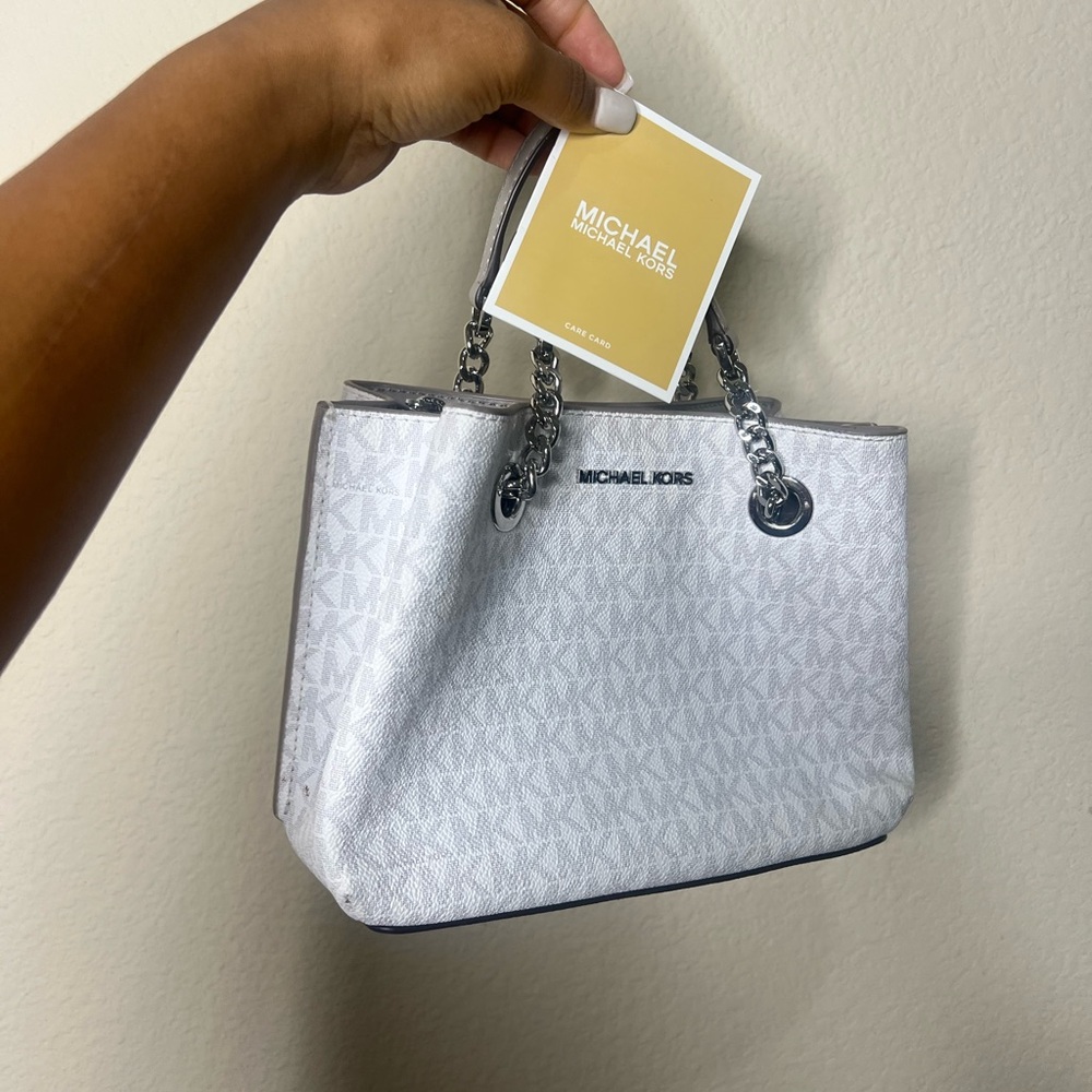 Michael Kors White Teagan Bag
